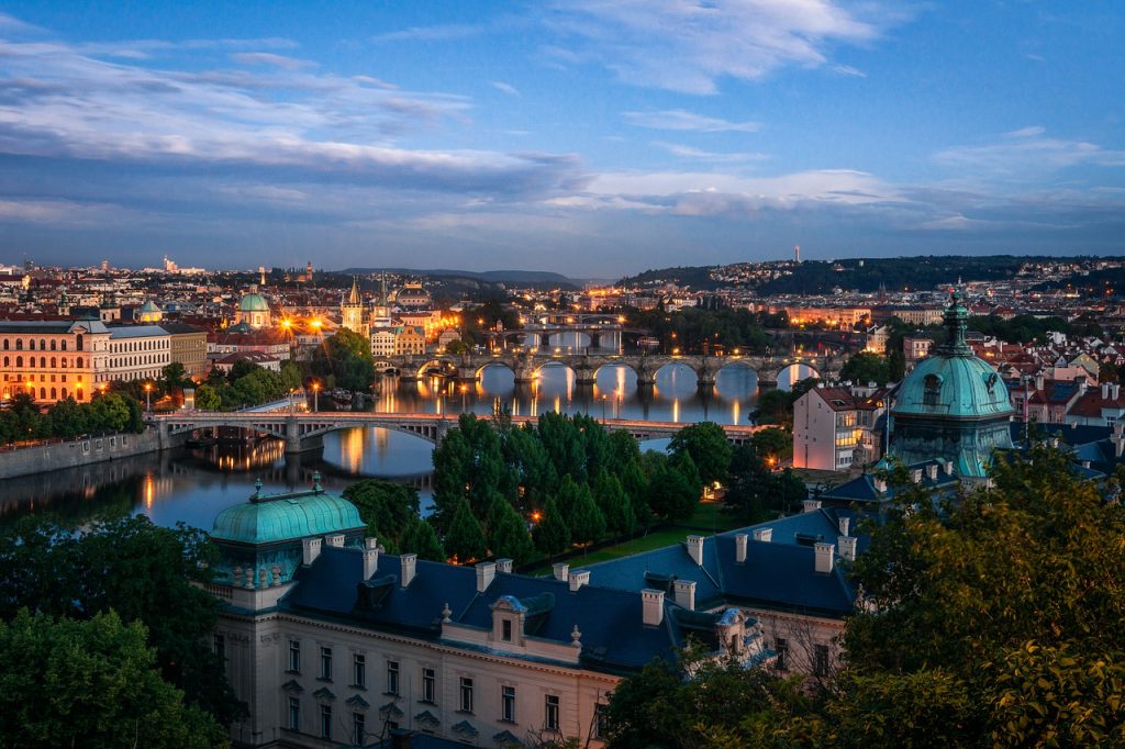 Prague Cityscape Bridges  - d_poltoradnev / Pixabay