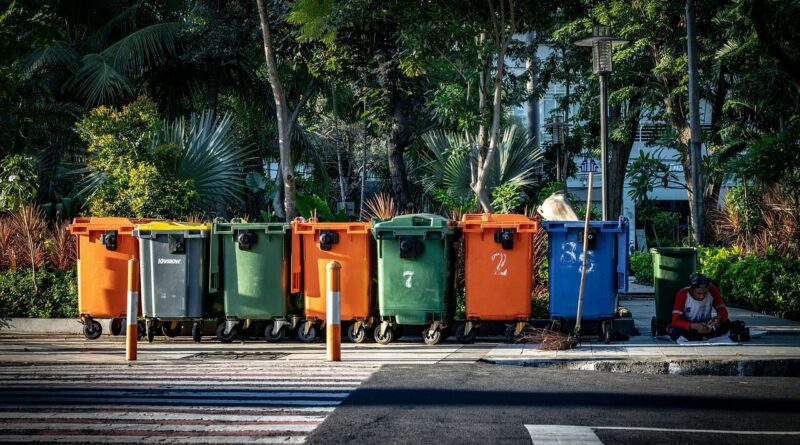 trash, bin, garbage, recycle, waste, plastic, disposal, container, environmental, box, can, environment, dustbin, junk, recycling, recycle, recycle, recycle, dustbin, dustbin, dustbin, dustbin, dustbin, recycling, recycling